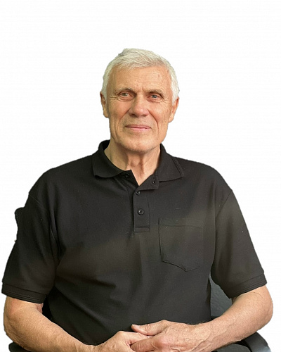 Медведев  Юрий Александрович 