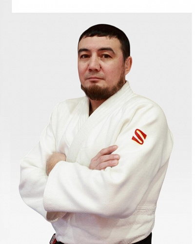 Мухарямов Азамат Фларитович 